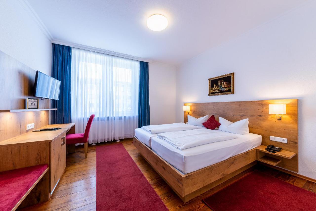 Hotel Krone Rielasingen-Worblingen Exteriör bild