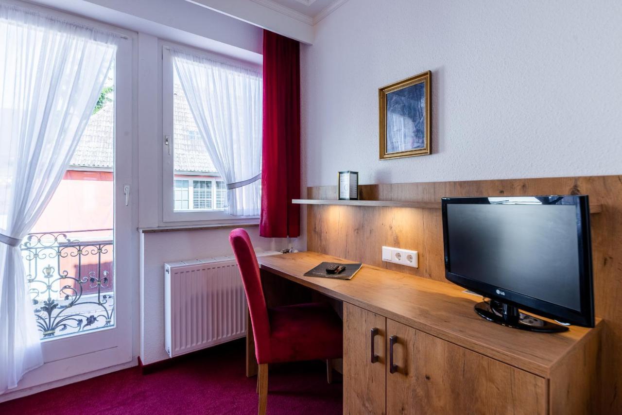 Hotel Krone Rielasingen-Worblingen Exteriör bild