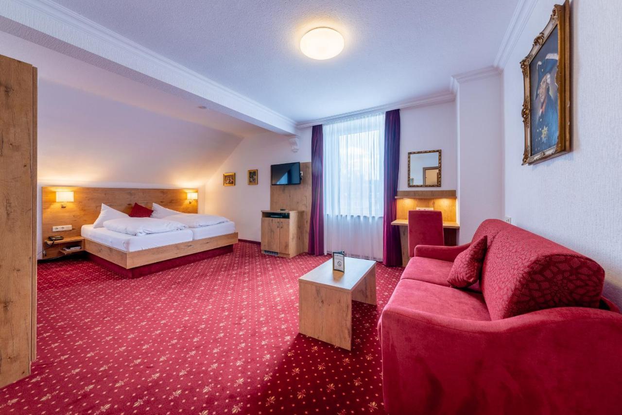 Hotel Krone Rielasingen-Worblingen Exteriör bild