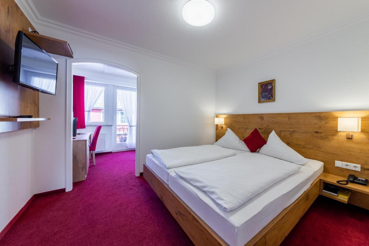 Hotel Krone Rielasingen-Worblingen Exteriör bild