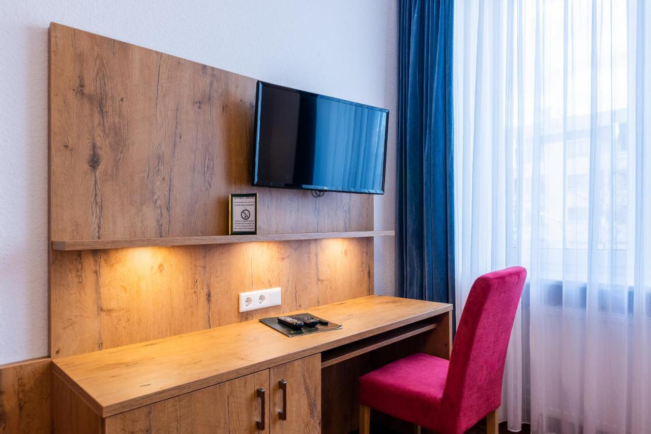 Hotel Krone Rielasingen-Worblingen Exteriör bild
