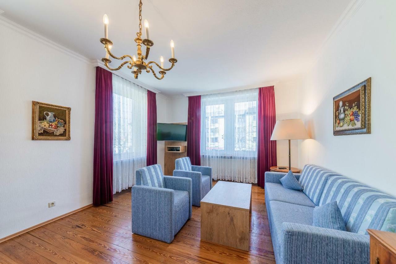 Hotel Krone Rielasingen-Worblingen Exteriör bild